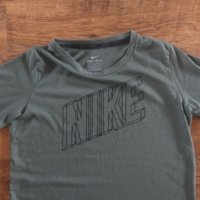 Nike - страхотна юношеска тениска , снимка 4 - Детски тениски и потници - 41591622