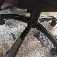 Геймърски стол AGGESTRUP сива изкуствена кожа/черна мрежа, снимка 5 - Столове - 44156676