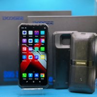 DOOGEE S95 Pro, 128GB, 8GB RAM + аксесоари, снимка 1 - Други - 44350970