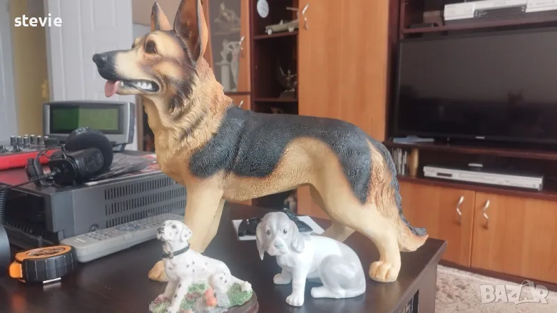 Градинска фигура на немска овчарка, снимка 1