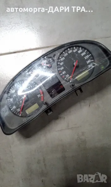 Табло уредно за Фолксваген Пасат 4 , снимка 1