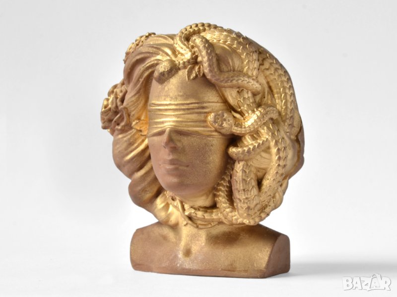 Декоративна ваза скулптура Медуза Горгона/ Подарък за дома / Ваза за цветя и сукуленти, снимка 1