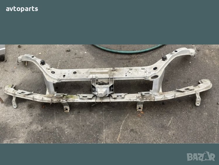 Ford focus 2002 година Маска с брава преден капак, снимка 1