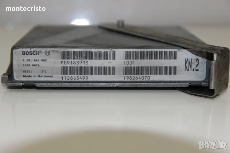 Моторен компютър Volvo V70 (1997-2007г.) 0281001802 / 0 281 001 802 / P09183993 / 1T28S3499, снимка 1