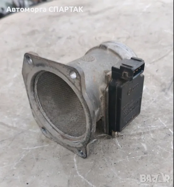 Дебитомер за VW Passat / Seat Alhambra 1.8 / 2.0i 037906461B

, снимка 1