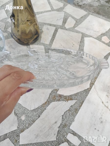 Стъклени чинии за мезета и ваза, снимка 1