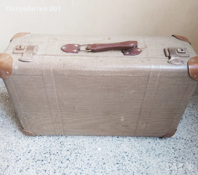 Стар дървен куфар, снимка 1