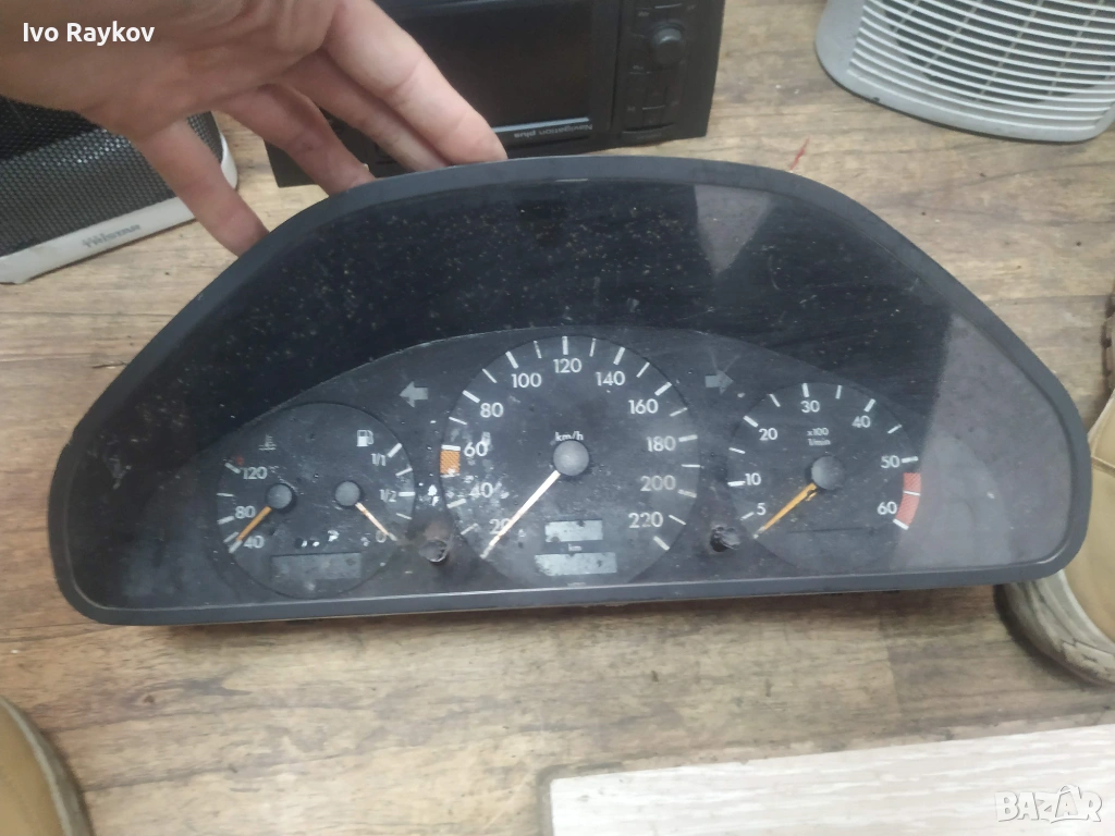 Километраж за Mercedes-Benz C-Class Sedan (W202) , 88311224 , снимка 1