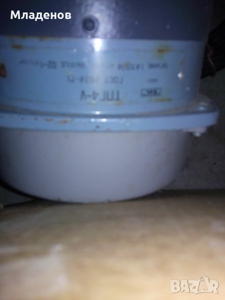 Термометър манометричен 0- 100 " С, снимка 1