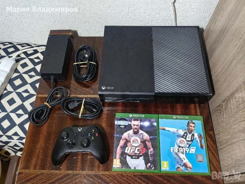 Xbox one 500 gb с 2 игри, снимка 1