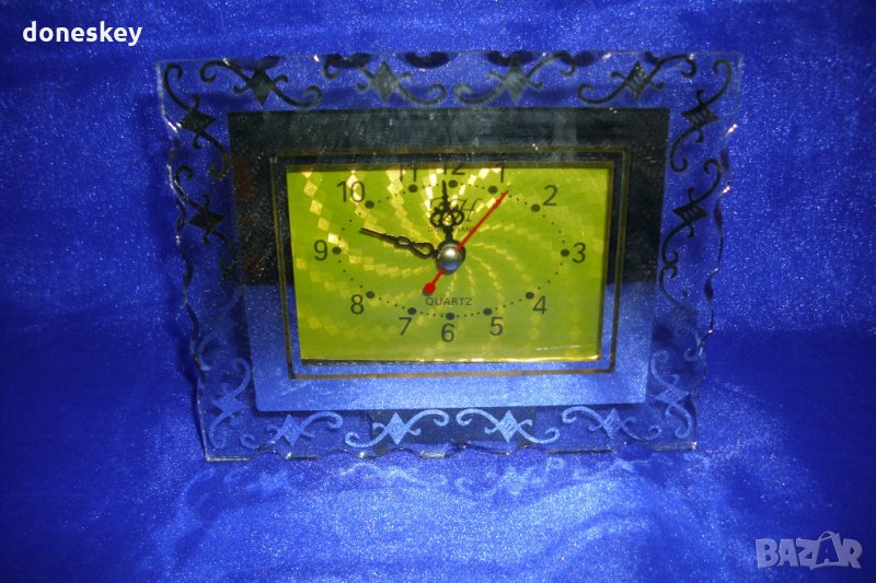 Стъклен часовник, снимка 1