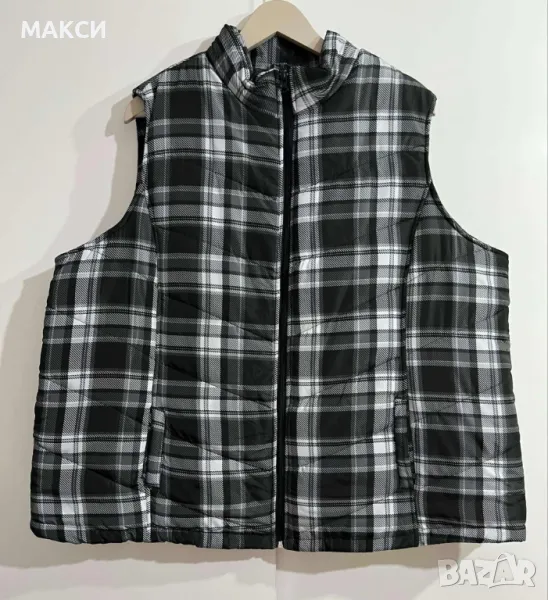 Прекрасен макси марков олекотен елек с джобове и цип в черно-бяло каре - топъл и супер комфортен, снимка 1
