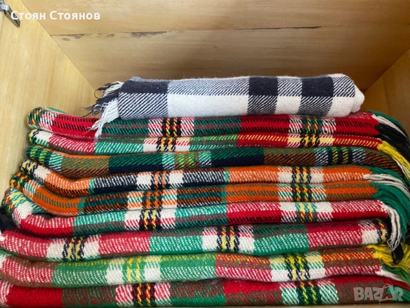 Продавам 10 бр. чисто нови родопски одеяла, снимка 1