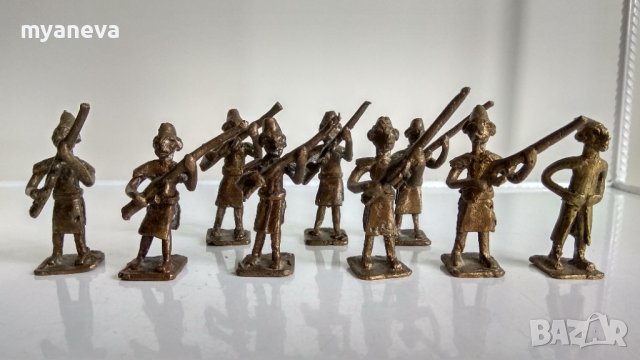 Бронзови фигурки на войници , снимка 4 - Фигурки - 41424654