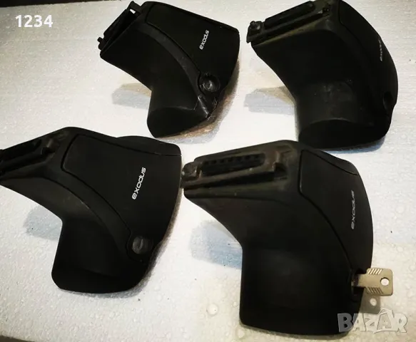 Захвати Exodus Foot Pack FP4 ( Thule 754 ) за багажник греди за автомобил 