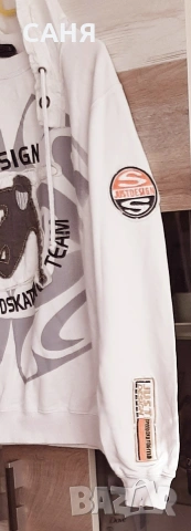 Два ,оригинални суитчъра, снимка 8 - Суичъри - 53573958