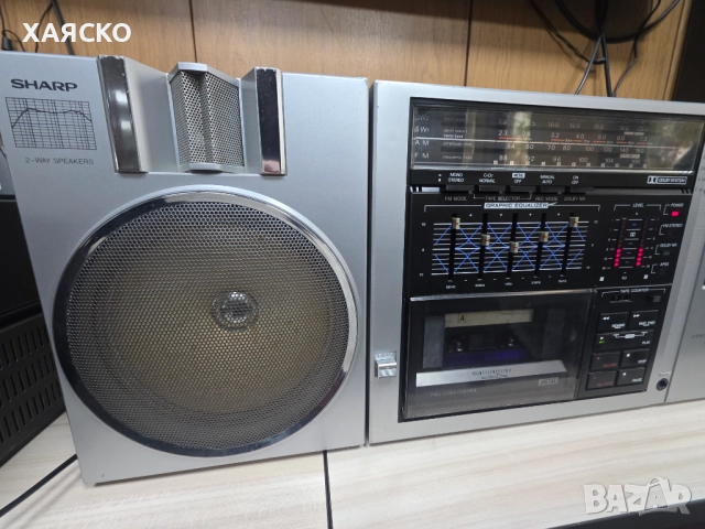 SHARP GF-9500, снимка 2 - Радиокасетофони, транзистори - 52341185