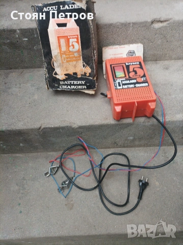 Зарядно за акумулатор 6-12V, снимка 7 - Аксесоари и консумативи - 53493343