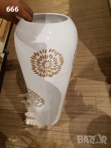 ваза, снимка 2 - Вази - 42000635