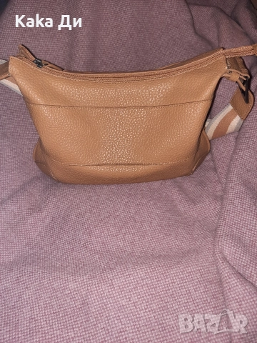 ESPRIT, снимка 9 - Чанти - 52978777