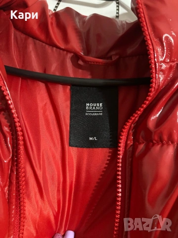 Дамско червено яке тип бомбър House, снимка 2 - Якета - 53388337