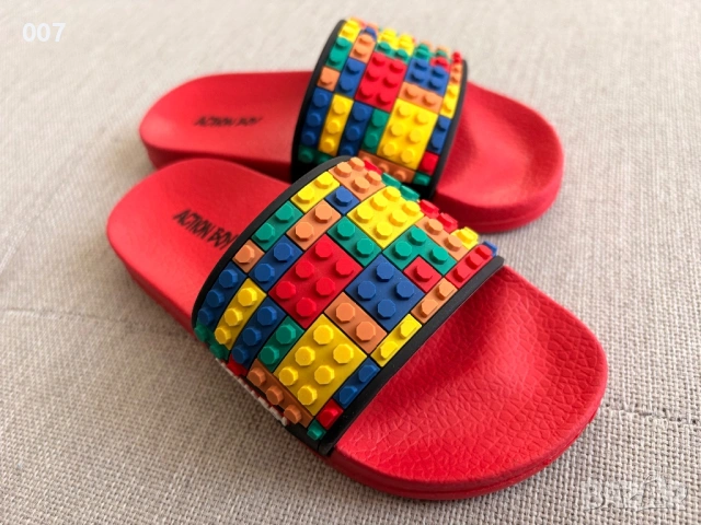 Детски чехли, номер 32 почти нови