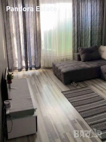 Продава тристаен апартамент в кв. Света Троица, снимка 3 - Апартаменти - 53370539