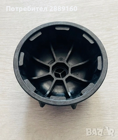 Оригинален ключ за сваляна капачки на джанти Mercedes AMG, снимка 2 - Аксесоари и консумативи - 53852653