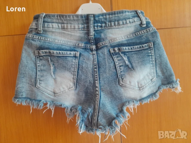 Дънки с перлички и камъчета, снимка 7 - Дънки - 50899526