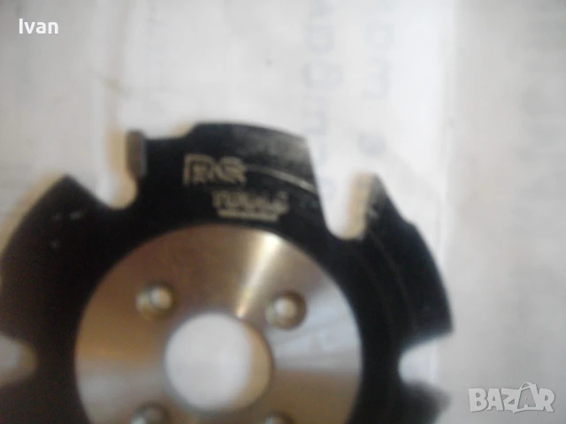 НИДЕРЛАНДСКИ ДИСК ЗА БИСКВИТ МАШИНА НУТ ФРЕЗА 100Х4Х22мм BS TOOOLS ПОЧТИ НОВ С ТВЪРДОСПЛАВНИ ЧАСТИЦИ, снимка 6 - Други инструменти - 51000521