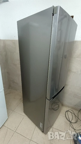 хладилник с фризер Samsung inverter, снимка 3 - Хладилници - 53399213