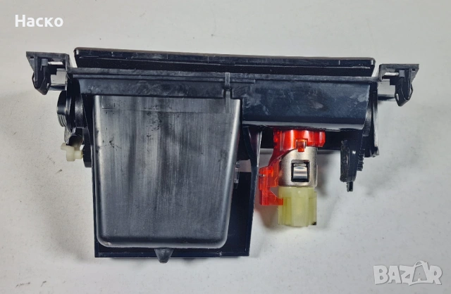 Пепелник Запалка Барче Opel Insignia Опел Инсигниа 2008г-2017г, снимка 3 - Части - 53669784