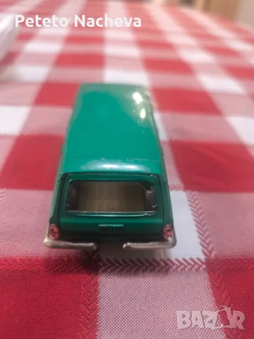 Волга СССР 1/43, снимка 3 - Колекции - 55769438
