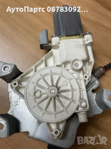 Десен стъклоповдигач Nissan Micra K12 2+1 вр, снимка 2 - Части - 49135164