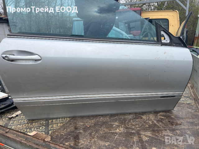 Предна дясна врата за Мерцедес ЦЛК W209 Mercedes CLK W 209