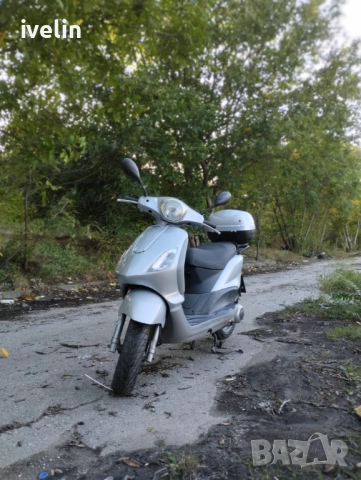 Скутер piaggio fly 125, снимка 7 - Мотоциклети и мототехника - 52250017