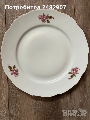 Стара порцеланова чиния - 1 брой, снимка 2 - Чинии - 53655890