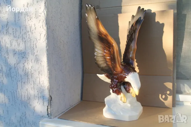 Немска порцеланова фигурка ''Goebel''