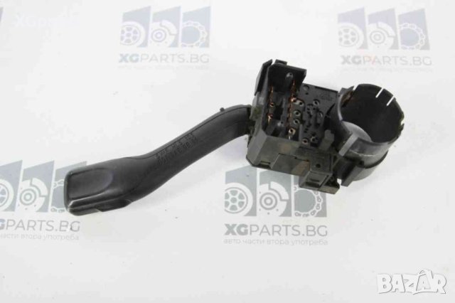 Лост светлини и мигачи за Skoda Fabia I (2000-2007) 8L0953513G, снимка 2 - Части - 42395606