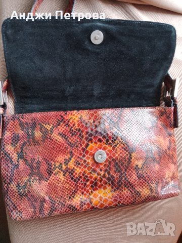Страхотна нова италианска чанта от естествена кожа , снимка 6 - Чанти - 44665902