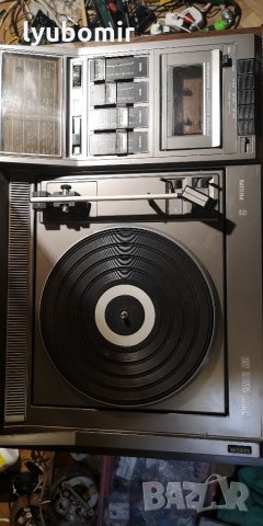 Музикален център Филипс, снимка 12 - Ресийвъри, усилватели, смесителни пултове - 34293383