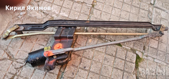 Продавам механизъм за чистачки на Фолксваген Пасат б3