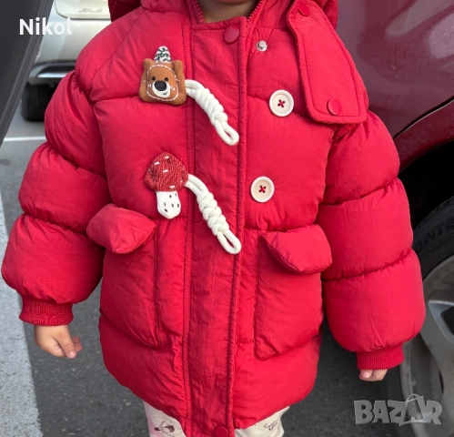 детско червено яке, снимка 3 - Детски якета и елеци - 52815468