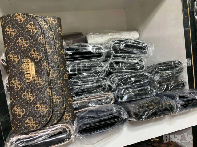 портмонета louis vuitton MCM guess gucci , снимка 16 - Портфейли, портмонета - 50999332
