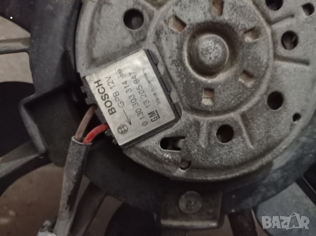 Перка охлаждане Опел Астра Н Зафира Мерива 1.6i 105k.c 2007година , снимка 2 - Части - 36154567