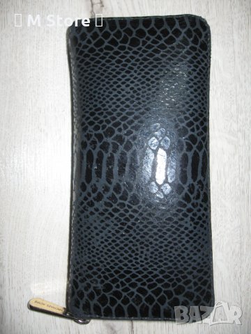 Michael Kors оригинален дамски портфейл, снимка 3 - Портфейли, портмонета - 35971941