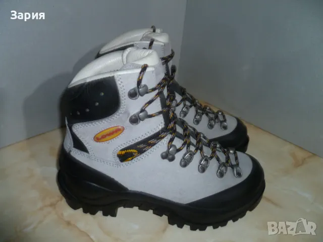 LOWA туристически обувки №38