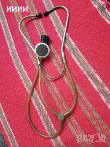 Медицински слушалки стетоскоп, снимка 2 - Антикварни и старинни предмети - 53372391