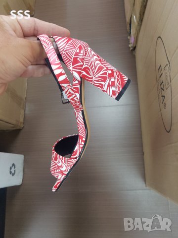 Обувки, снимка 2 - Дамски обувки на ток - 41594068