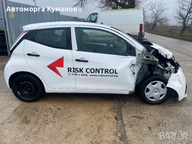 Toyota Aygo 1.0i, 2015, 69 ph., 5sp., engine 1KR, 140 000 km., euro 6B, Тойота Айго 1.0i, 2015 г., 6, снимка 3 - Автомобили и джипове - 39644832